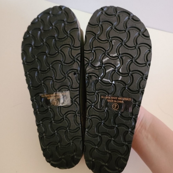 Top Moda Slide or Slip On Shoes Size 7 NWOT and No Box - Picture 5 of 6